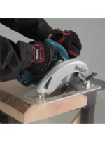 Sierra de Mano Industrial 7.1/4" 5007N Makita