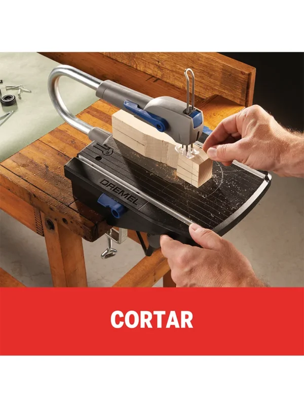 Sierra Caladora Dremel Moto-Saw con 10 Accesorios MS20AA