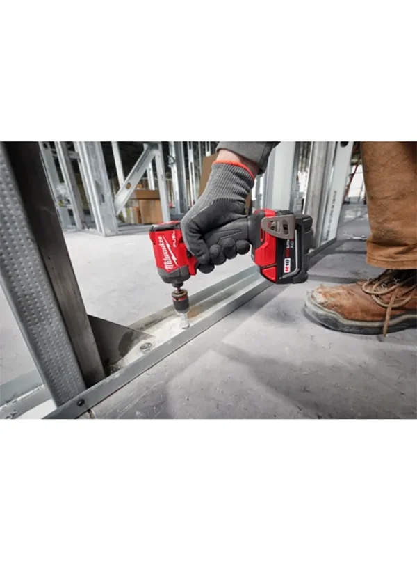 DESTORNILLADOR DE IMPACTO HEXAGONAL M18 FUEL™ DE 14 MILWAUKEE 2953-20