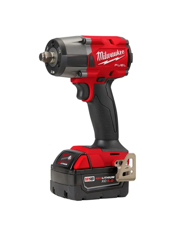 LLAVE INALÁMBRICA IMPACTO 12 2 PILA + GARGADOR MILWAUKEE 2962-22R