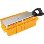 Caja de inglete profesional Stanley 20-600 para realizar cortes precisos en madera con ángulos de 45 y 90 grados.