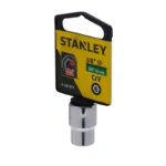 Llave copa corta hexagonal Stanley de 3/8" con encastre de 3/8 pulgada para ajuste de tornillos y tuercas en trabajos mecánicos.