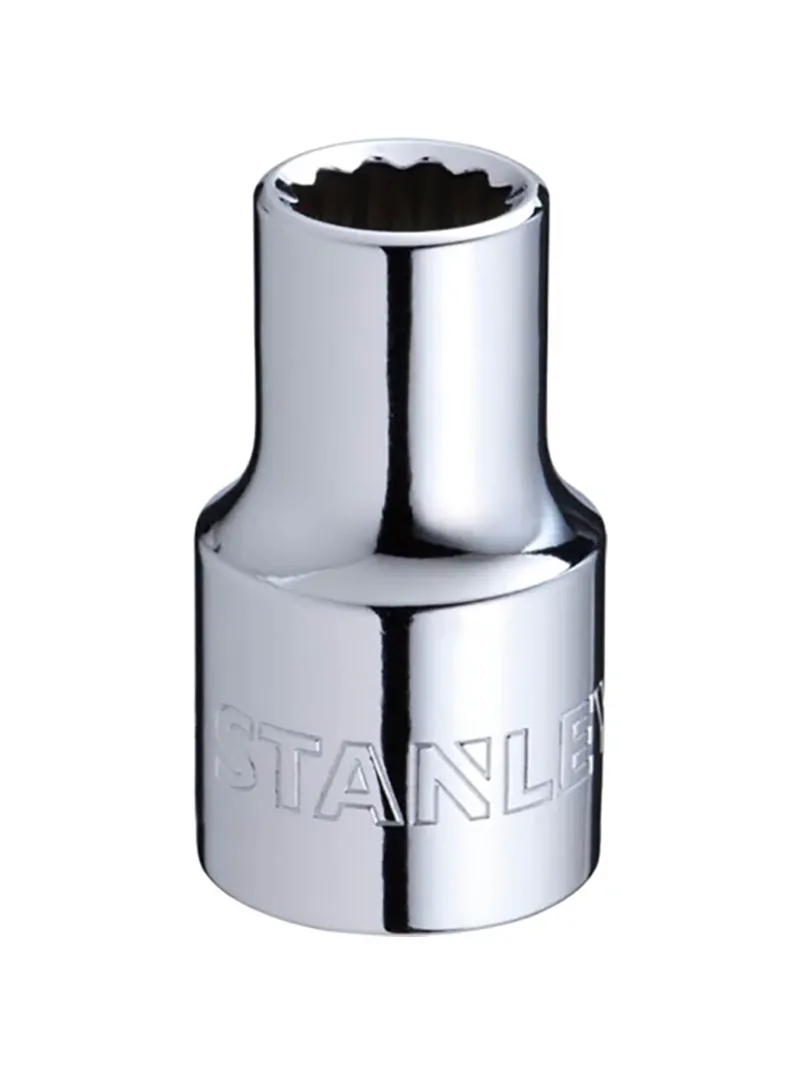 Llave copa estriada 12 puntos CTE 1/2" 11 mm Stanley 4-86-543 Llave copa estriada Stanley 4-86-543 de 11 mm con diseño de 12 puntos y encastre de 1/2 pulgada para trabajos mecánicos.