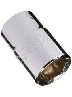 Llave copa hexagonal Stanley 4-88-767 de 11/16" con encastre de 1/2 pulgada para ajuste de tornillos y tuercas en trabajos mecánicos.