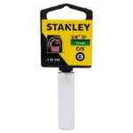Llave copa larga hexagonal Stanley de 10 mm con encastre de 1/4 pulgada para ajuste de tornillos y tuercas en trabajos mecánicos.