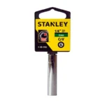 Llave copa larga hexagonal Stanley de 8 mm con encastre de 1/4 pulgada para ajuste de tornillos y tuercas en trabajos mecánicos.