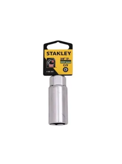 Llave copa para bujías Stanley de 13/16" con encastre de 3/8 pulgada para instalación y extracción de bujías automotrices.