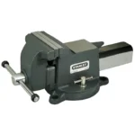 Prensa de banco Stanley 83-067 No. 5 con base giratoria para sujetar piezas de forma firme durante trabajos de corte, perforación y ensamblaje.